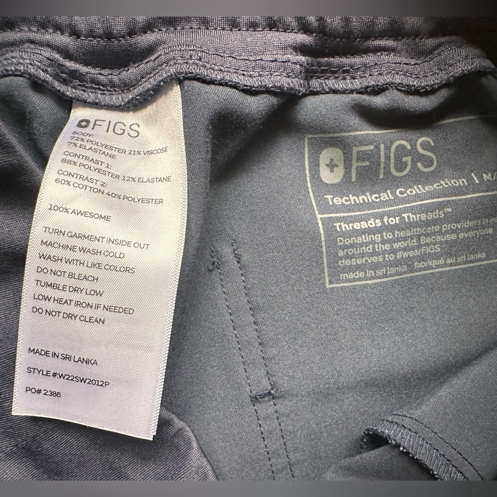 Figs Women’s Scrub set. Color: Night Sky. - Picture 2 of 5